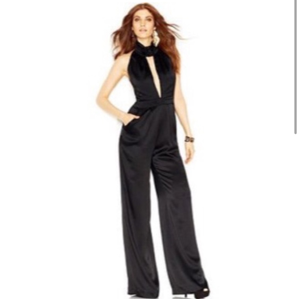 MUST GO❗️ Black satin guess romper